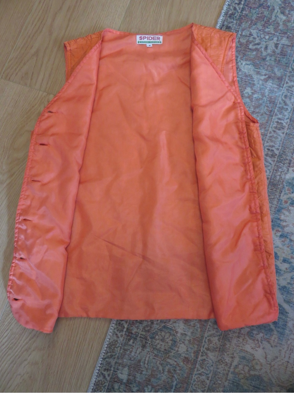 Vintage Spider 100% Silk Quilted Orange Vest Boho Cottagecore - Picture 6 of 11